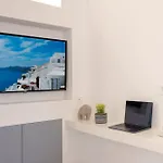 Linea Luxury * Fira (Santorini)