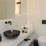 Linea Luxury Lejlighed Fira (Santorini)